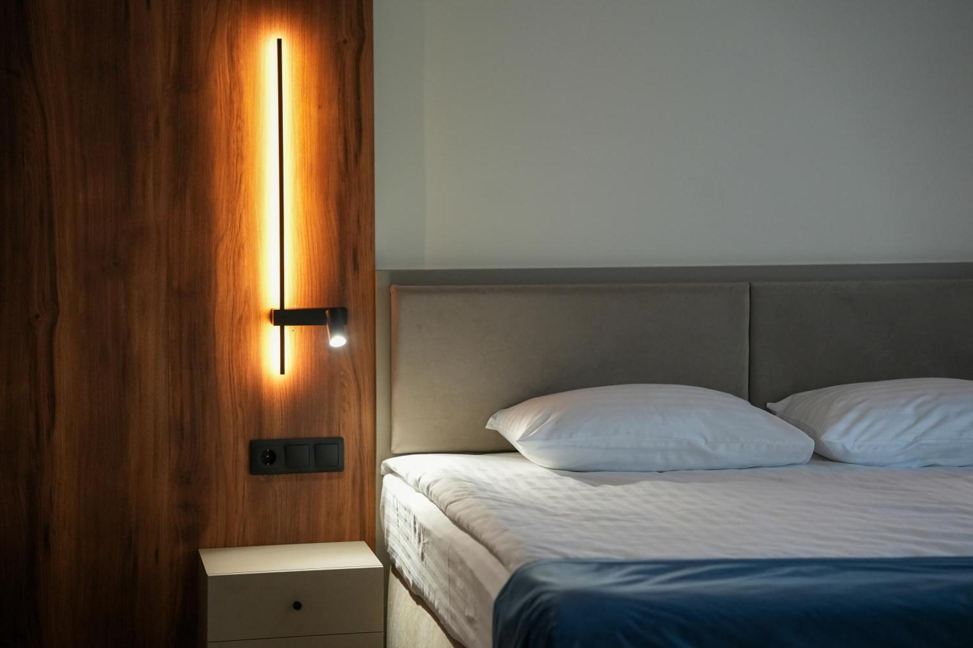 Optima Collection River Park Lutsk Ngoại thất bức ảnh