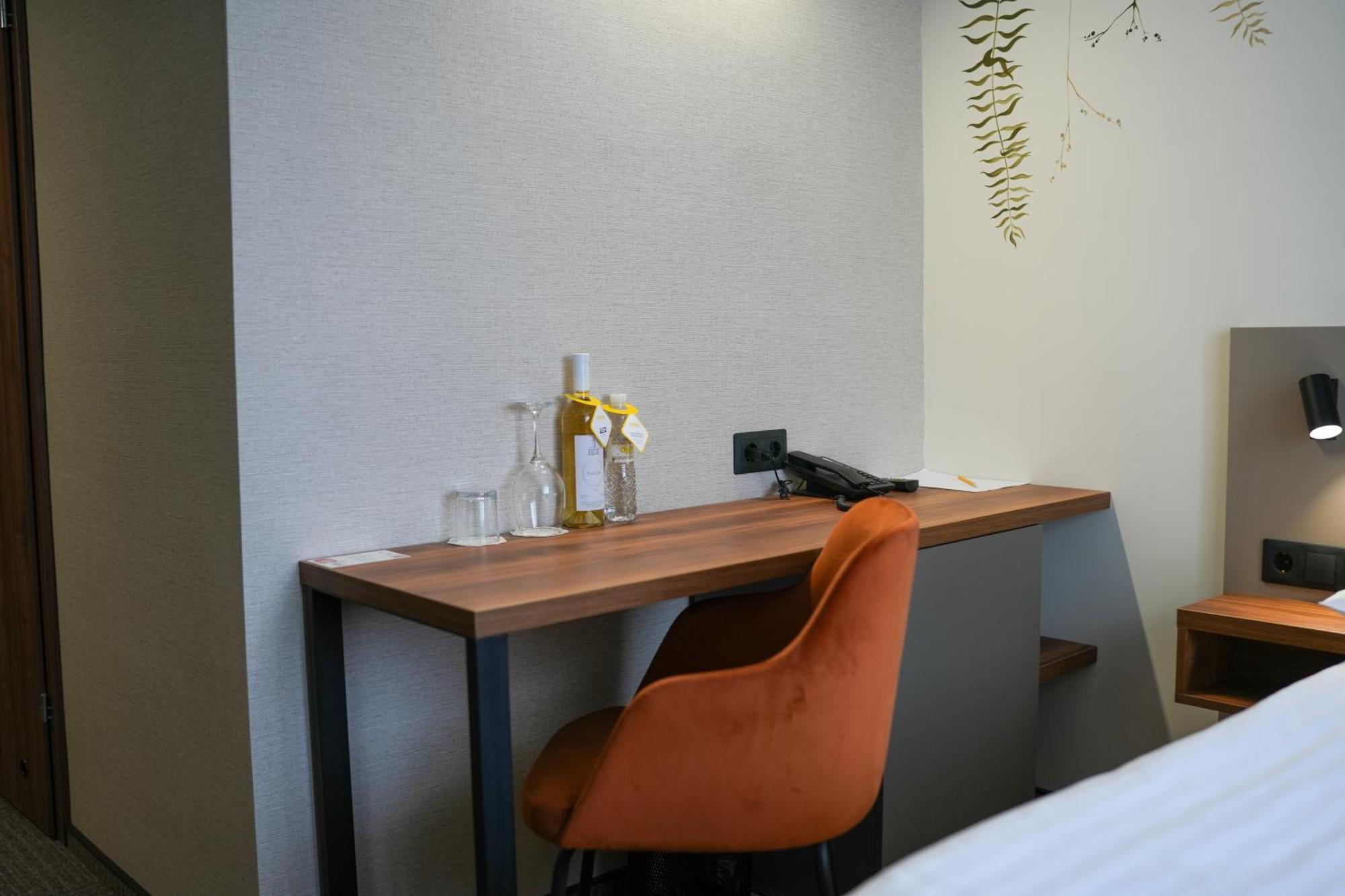 Optima Collection River Park Lutsk Ngoại thất bức ảnh